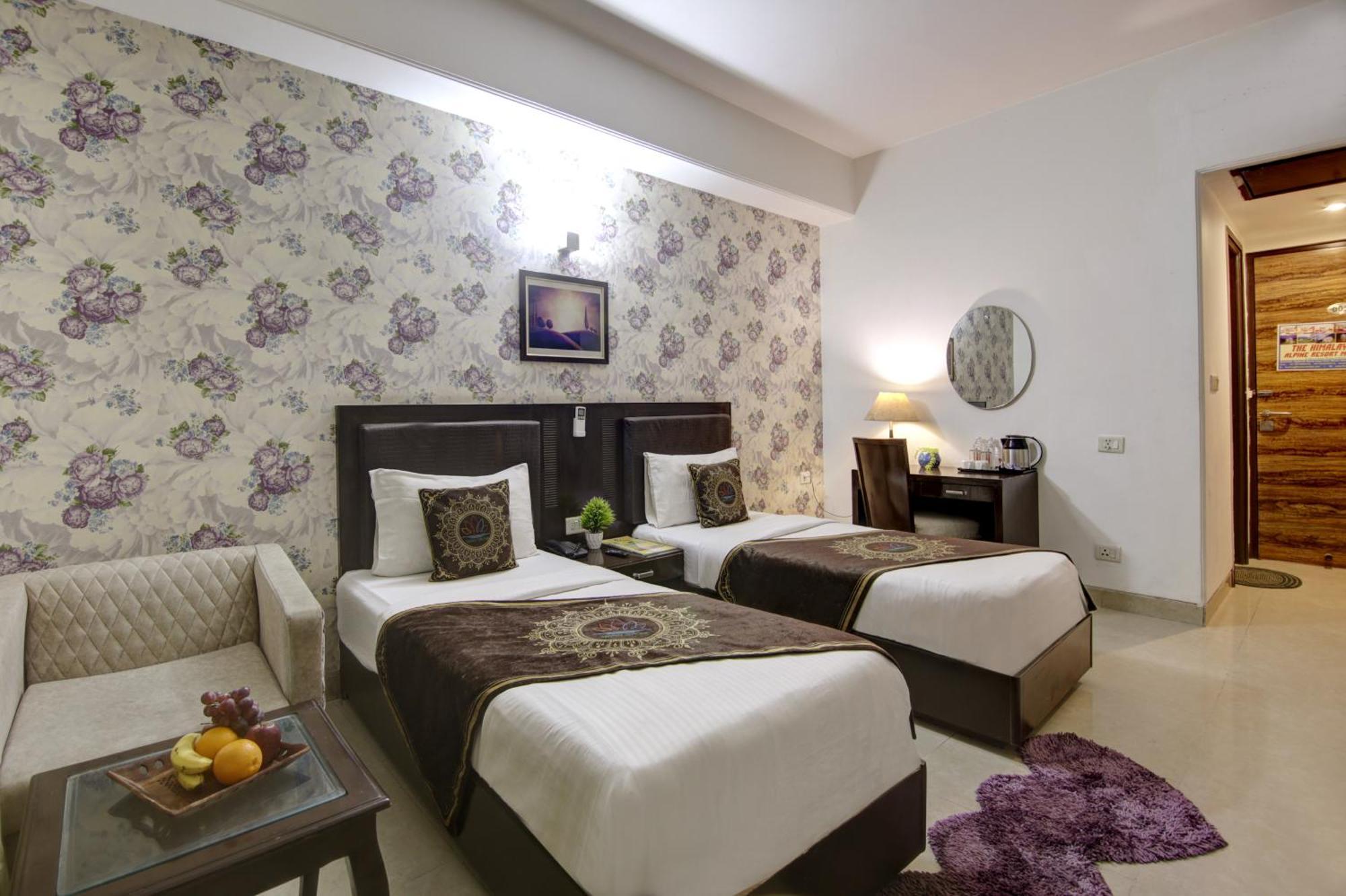 Hotel Venus Plaza Νέο Δελχί Εξωτερικό φωτογραφία