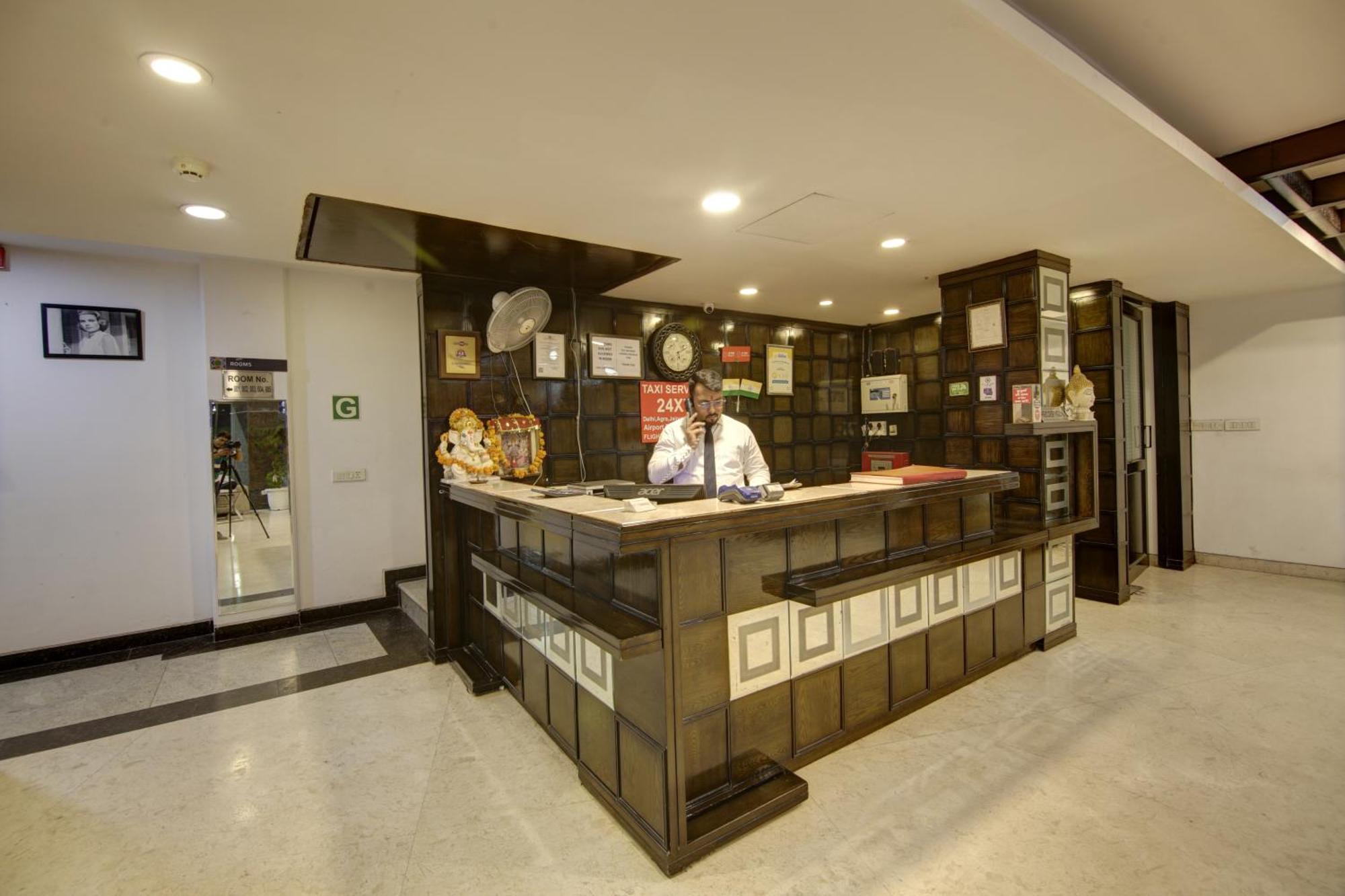 Hotel Venus Plaza Νέο Δελχί Εξωτερικό φωτογραφία