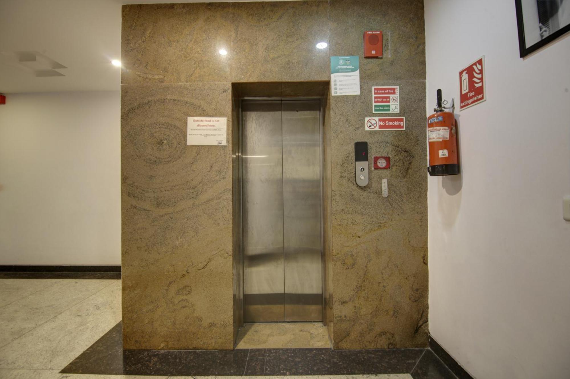 Hotel Venus Plaza Νέο Δελχί Εξωτερικό φωτογραφία