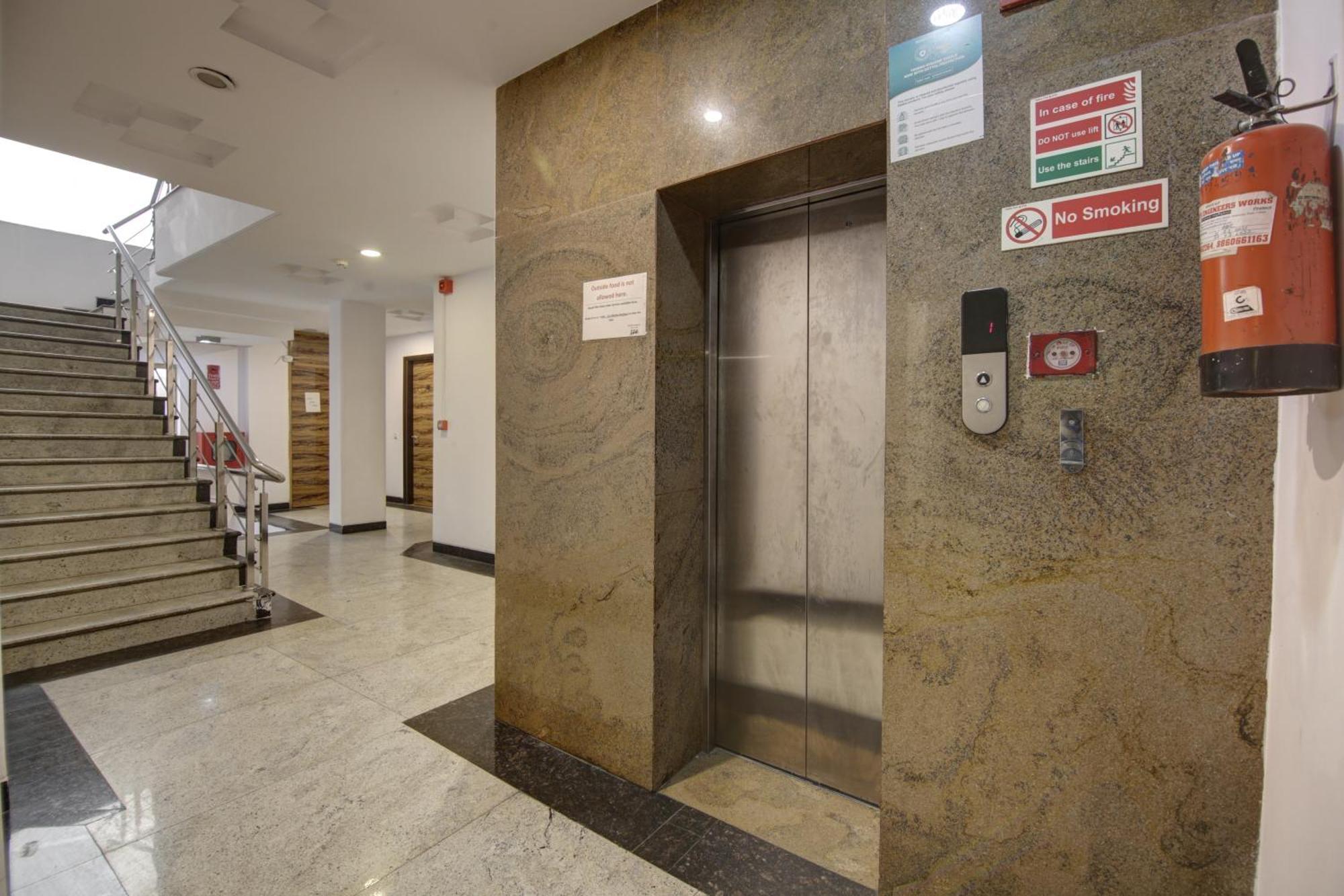 Hotel Venus Plaza Νέο Δελχί Εξωτερικό φωτογραφία