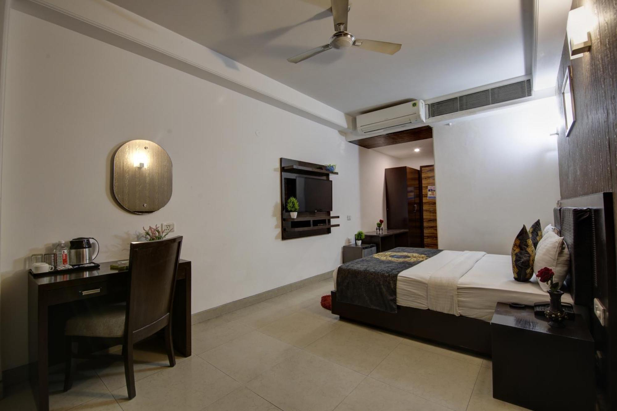 Hotel Venus Plaza Νέο Δελχί Εξωτερικό φωτογραφία