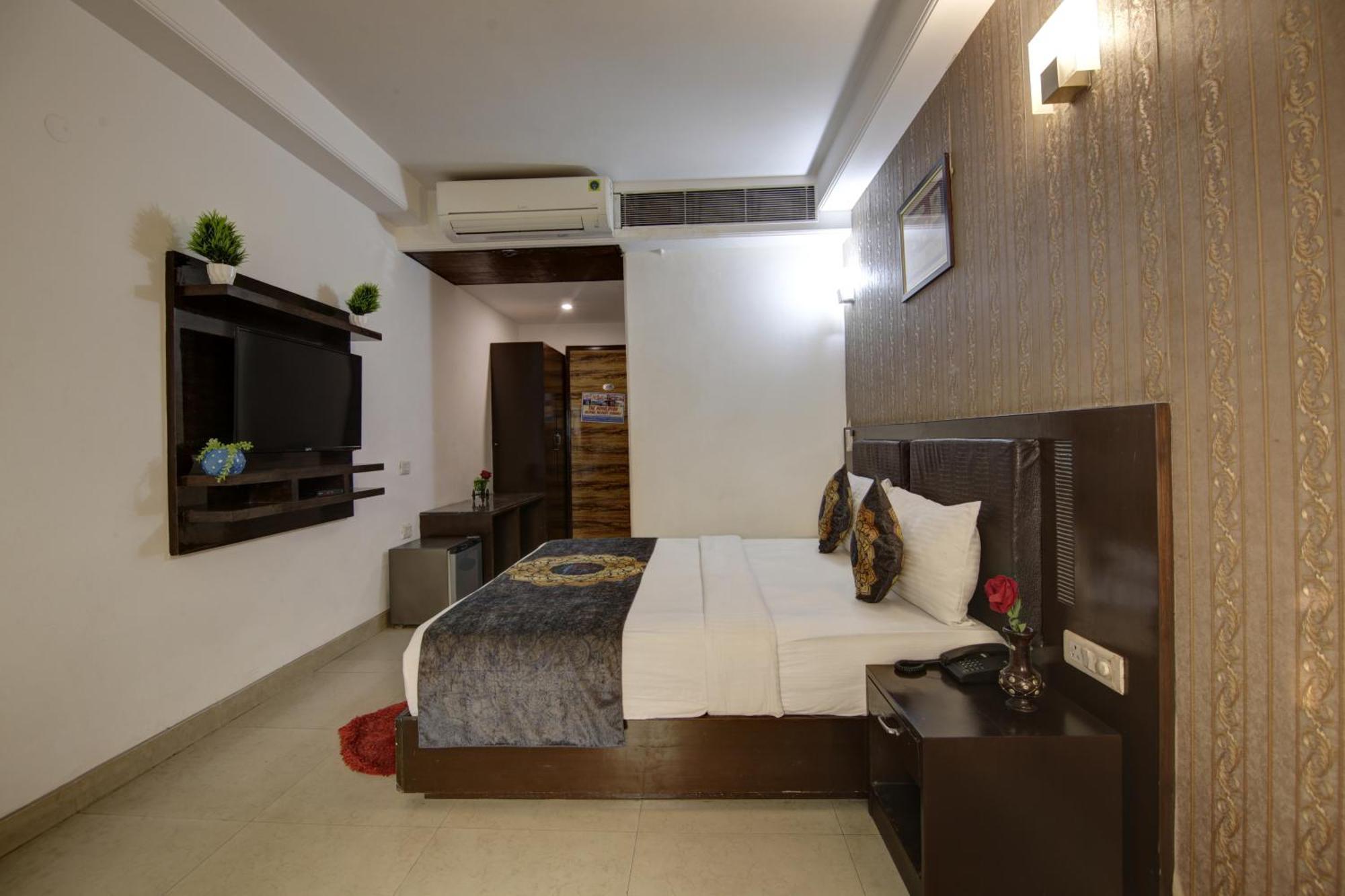 Hotel Venus Plaza Νέο Δελχί Εξωτερικό φωτογραφία