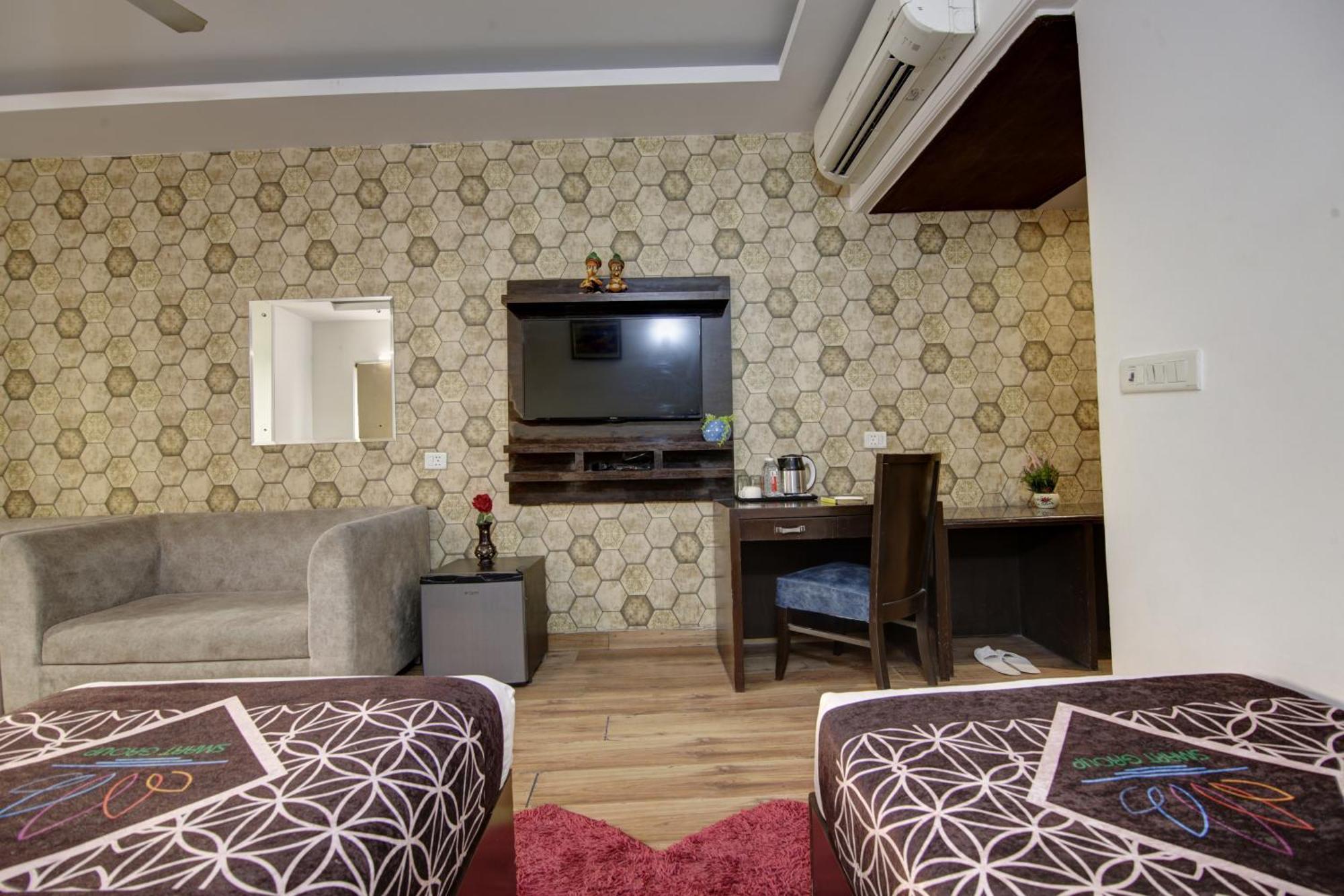 Hotel Venus Plaza Νέο Δελχί Εξωτερικό φωτογραφία