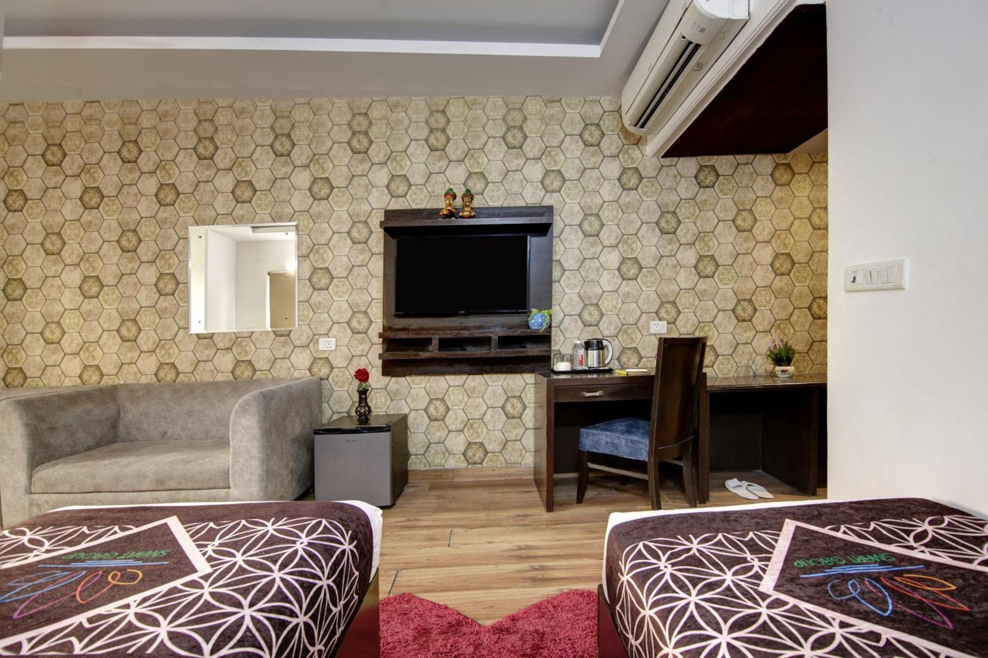 Hotel Venus Plaza Νέο Δελχί Εξωτερικό φωτογραφία