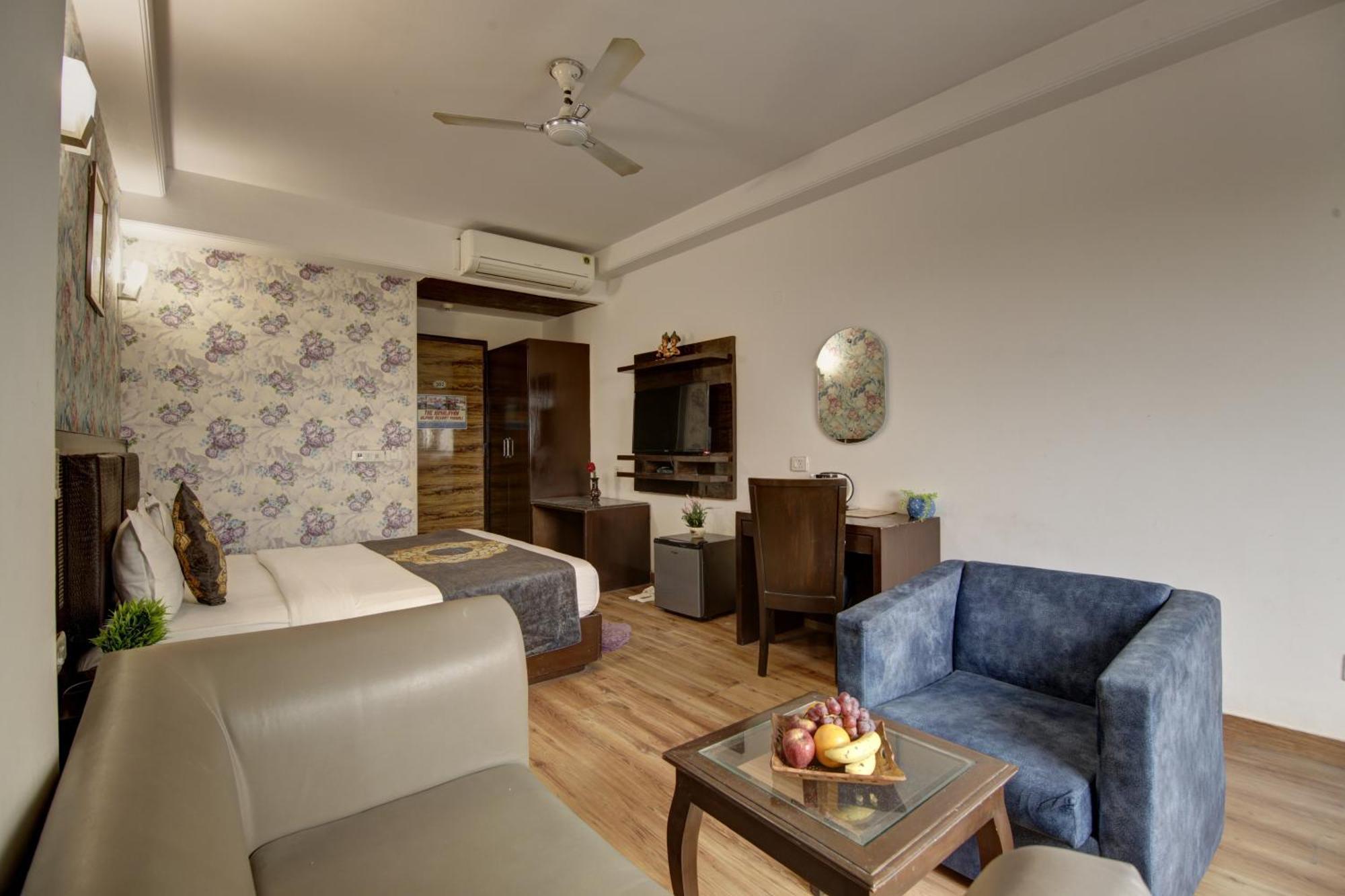 Hotel Venus Plaza Νέο Δελχί Εξωτερικό φωτογραφία