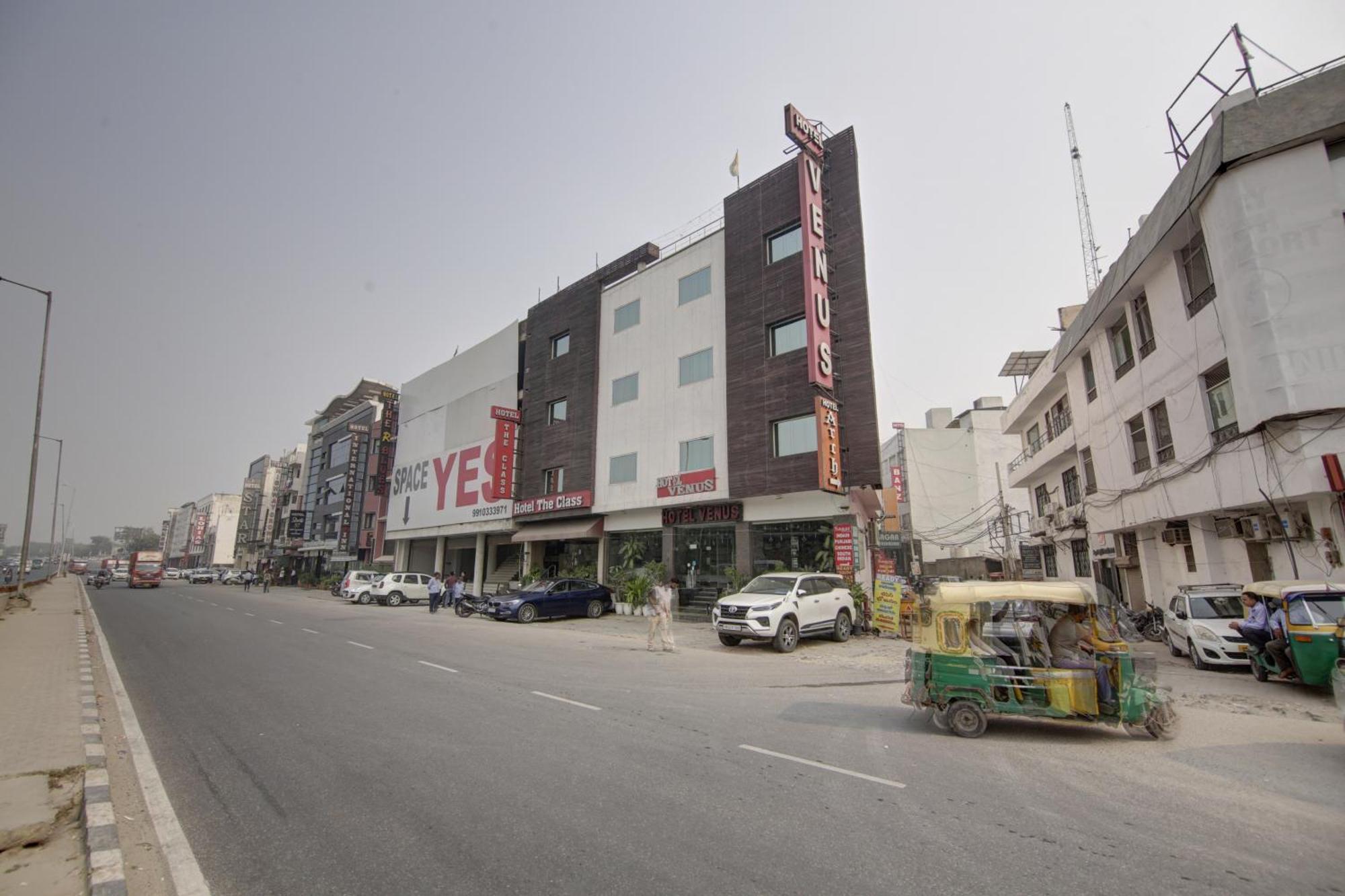 Hotel Venus Plaza Νέο Δελχί Εξωτερικό φωτογραφία